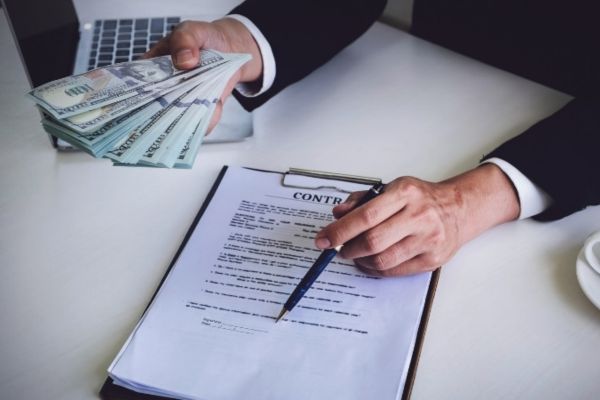 lập hợp đồng vay