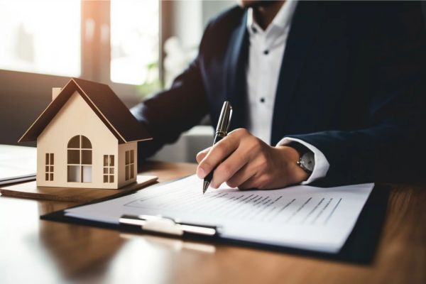 Hợp đồng tặng cho tài sản