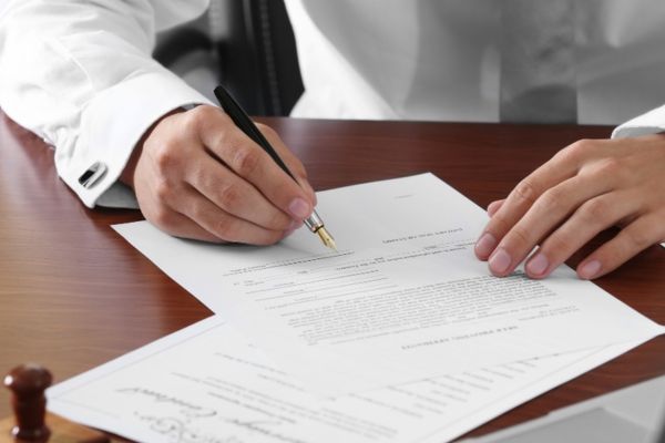 từ chối công chứng hợp đồng mua bán